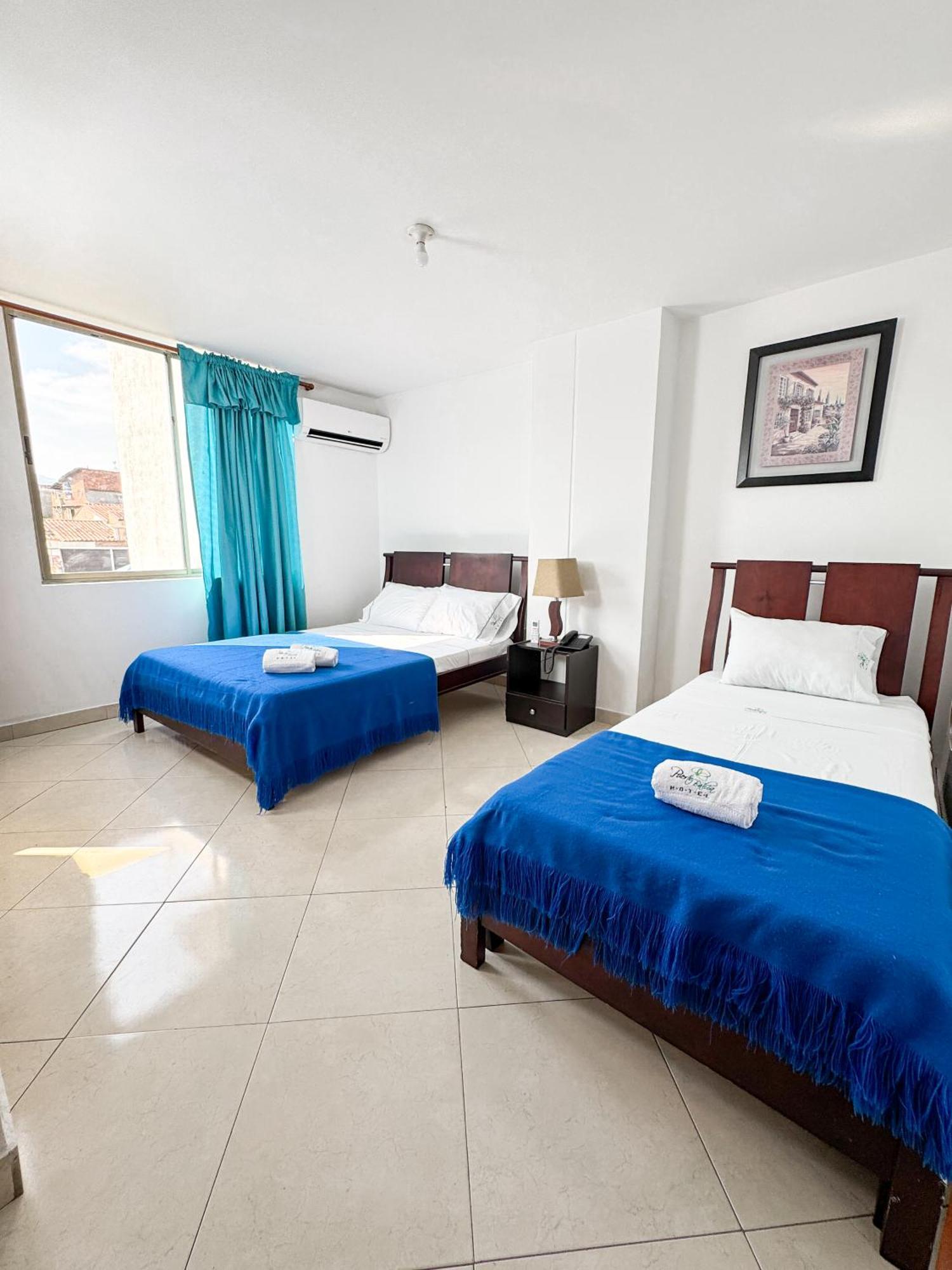 Hotel Puerto Bahia San Gil Eksteriør billede